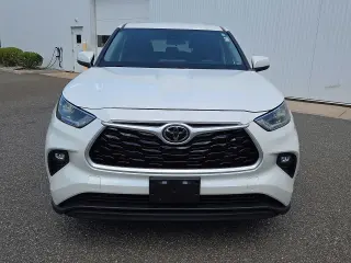 Toyota Highlander 2021 AWD LE SUV de 4 puertas