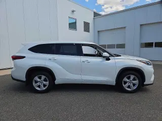 Toyota Highlander 2021 AWD LE SUV de 4 puertas