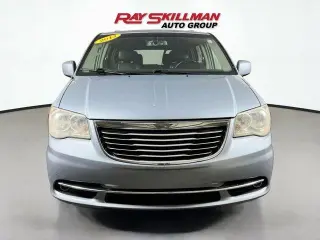 Chrysler Town and Country 2013 Touring Mini-Van 4 puertas