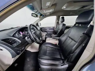 Chrysler Town and Country 2013 Touring Mini-Van 4 puertas