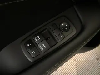Dodge Challenger 2023 R/T Scat Pack Cupé de 2 puertas