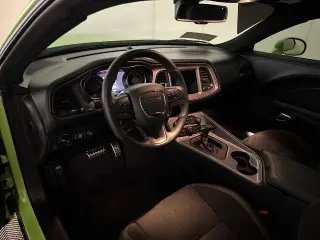 Dodge Challenger 2023 R/T Scat Pack Cupé de 2 puertas
