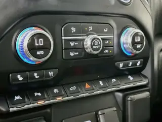 GMC Sierra 1500 2019 4x4 AT4 4dr Crew Cab 5.8 ft. SB