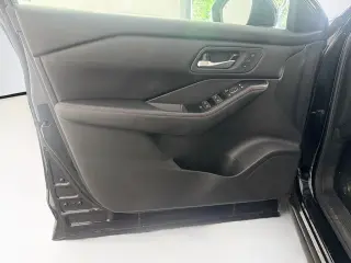 Nissan Rogue 2025 AWD Rock Creek Crossover de 4 puertas