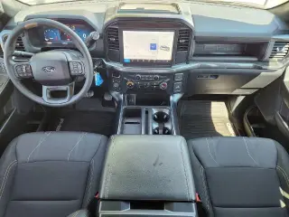 Ford F-150 2025 4x4 STX 4dr SuperCrew Caja de 5.5 pies