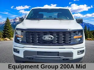 Ford F-150 2025 4x4 STX 4dr SuperCrew Caja de 5.5 pies