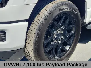Ford F-150 2025 4x4 STX 4dr SuperCrew Caja de 5.5 pies