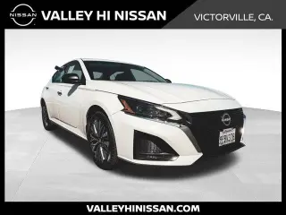 Nissan Altima 2025 AWD 2.5 SV Sedán de 4 puertas