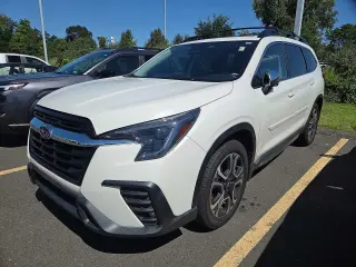 Subaru Ascent 2023 AWD Limited de 7 pasajeros y 4 puertas (SUV)