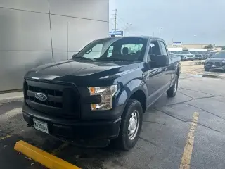 Ford F-150 2015 4x4 XL SuperCab de 4 puertas y caja larga de 8 pies