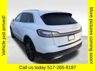 Lincoln Nautilus 2023 AWD Reserve SUV de 4 puertas