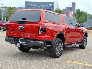 Ford Ranger 2024 4x4 XLT 4 puertas SuperCrew caja corta de 1.5 m (5 pies)