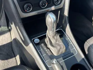 Volkswagen Passat 2015 1.8T Limited Edition Sedán de 4 puertas PZEV