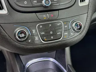 Chevrolet Malibu 2023 LT Sedán de 4 puertas con 1LT