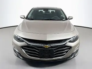 Chevrolet Malibu 2023 LT Sedán de 4 puertas con 1LT