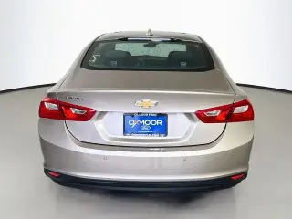 Chevrolet Malibu 2023 LT Sedán de 4 puertas con 1LT