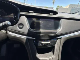 SUV Cadillac XT5 Luxury de 4 puertas 2017