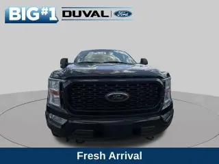 Ford F-150 2022 4x4 XL 4 puertas SuperCrew batea corta de 5.5 pies