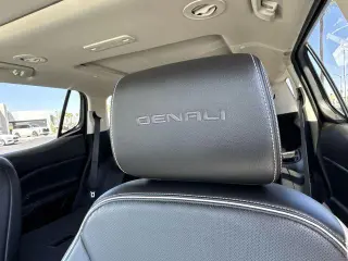 SUV de 4 puertas GMC Acadia Denali 2022
