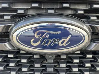 Ford Ranger 2024 4x4 XLT 4 puertas SuperCrew caja corta de 1.5 m (5.0 pies)