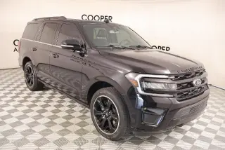 Ford Expedition 2023 4x4 Limited SUV de 4 puertas