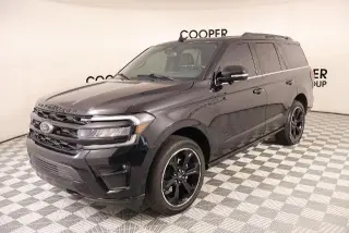 Ford Expedition 2023 4x4 Limited SUV de 4 puertas