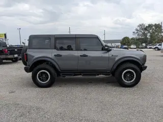 Ford Bronco 2024 4x4 Badlands SUV de 4 puertas