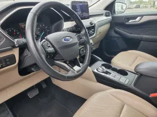 Ford Escape 2021 SEL SUV de 4 puertas