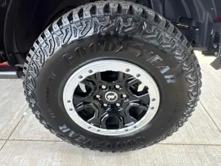 Ford Bronco 2024 4x4 Big Bend SUV de 2 puertas