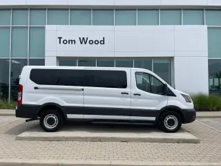 Ford Transit 2024 350 XLT 3 puertas LWB Furgoneta de pasajeros de techo bajo