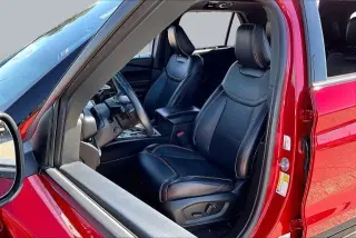 Ford Explorer 2022 AWD ST SUV de 4 puertas