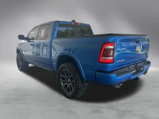 Ram 1500 2020 4x2 Laramie Crew Cab de 4 puertas y caja corta de 5.6 pies