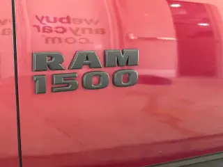 Ram 1500 2018 4x4 Rebel 4 puertas Crew Cab batea corta de 5.5 pies