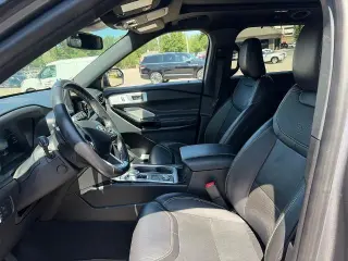 Ford Explorer 2022 AWD ST SUV de 4 puertas