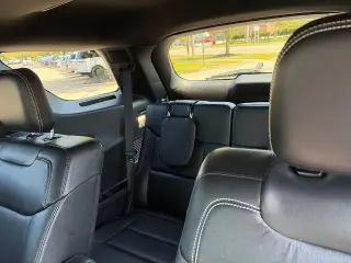 Ford Explorer 2022 AWD ST SUV de 4 puertas