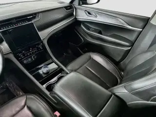 Jeep Grand Cherokee 2022 4x2 Limited SUV de 4 puertas (lanzamiento de mitad de año)