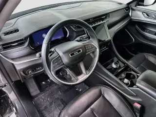 Jeep Grand Cherokee 2022 4x2 Limited SUV de 4 puertas (lanzamiento de mitad de año)