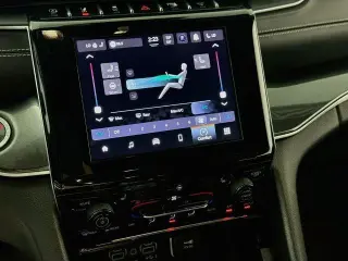 Jeep Grand Cherokee 2023 4x4 Laredo SUV de 4 puertas