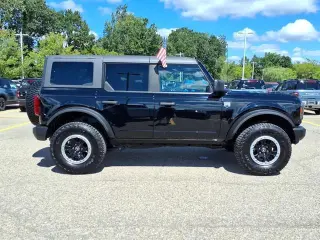 Ford Bronco 2023 4x4 Big Bend Advanced 4p SUV