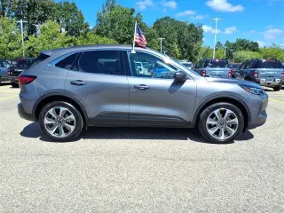 Ford Escape 2024 AWD Platinum 4p SUV