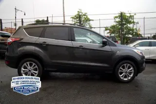 Ford Escape 2018 AWD SE 4p SUV