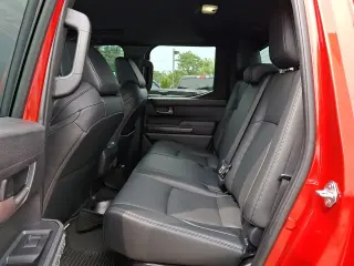 Toyota Tacoma 2025 4x4 TRD Sport HV 4p Doble Cabina 5.0 ft CB