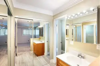 3 dormitorios y 2.5 baños