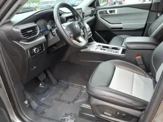Ford Explorer 2024 AWD XLT SUV 4 puertas