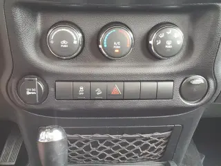 Jeep Wrangler 2016 4x4 Sport SUV de 2 puertas