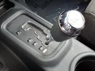 Jeep Wrangler 2016 4x4 Sport SUV de 2 puertas