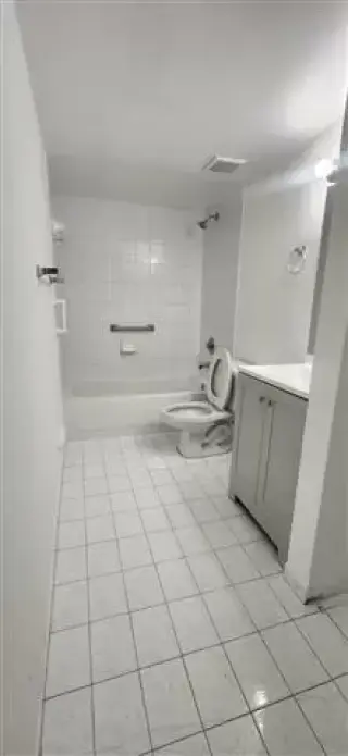 Kendall first Floor For Rent