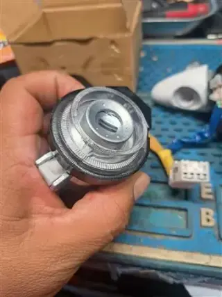 Necesita llave para tu carro ?