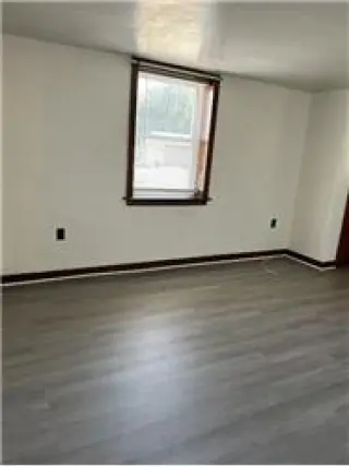 Propiedad en alquiler con 1 dormitorio y 1 baño en Wellsburg