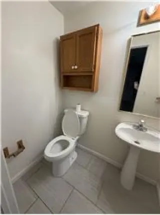 Propiedad en alquiler con 4 habitaciones y 3 baños en Florence